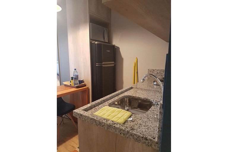 Flat 317 Granja Cotia Wi-Fi equipado e funcional