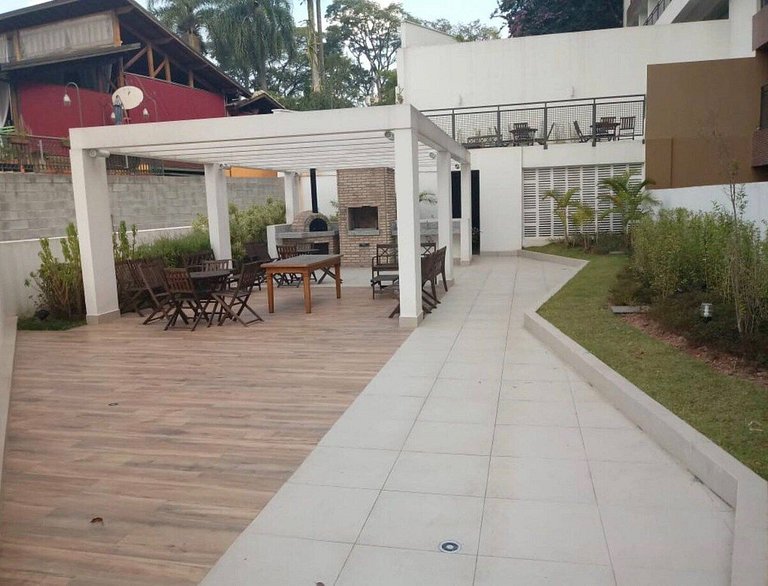 Flat 102 próx Raposo DDeola e Kart Granja Viana