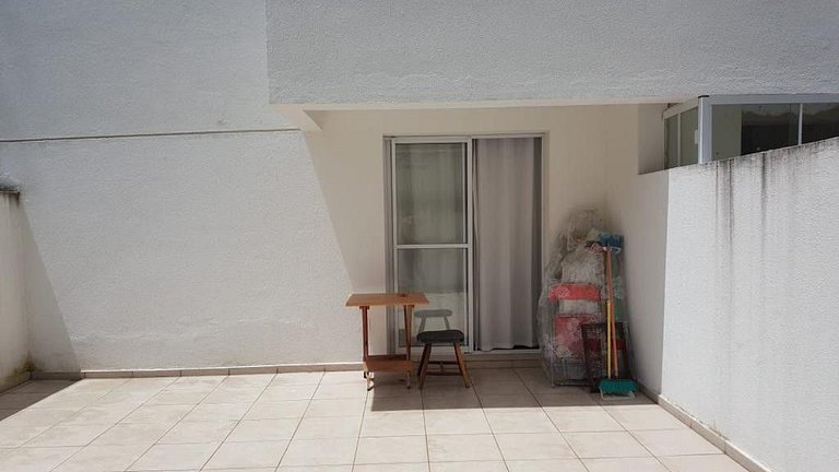 Flat 102 próx Raposo DDeola e Kart Granja Viana