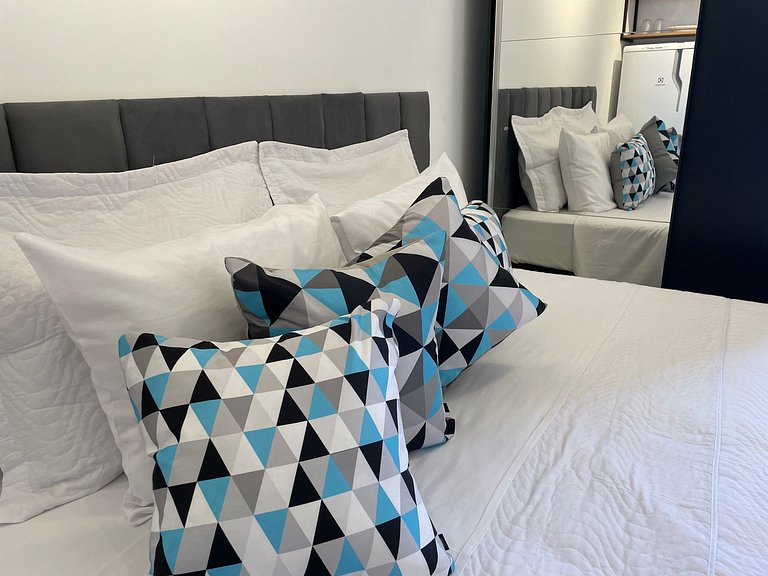 Studio independente na Mooca. Seguro e funcional.