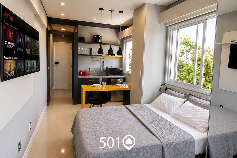 Studio na Granja Viana | Cotia | Garagem e Piscina